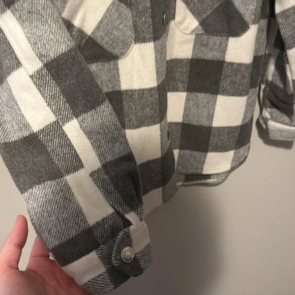 BB DAKOTA Buffalo Plaid Jacket Womens Sm Oversized Buttons Pockets Soft EUC - Picture 5 of 9